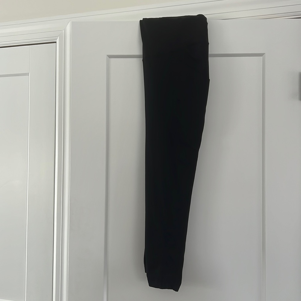Z by Zelle Maternity Acitve Leggings